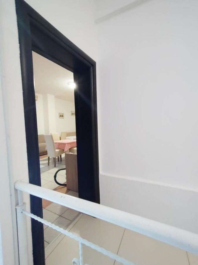 Lovely Center Hostel *