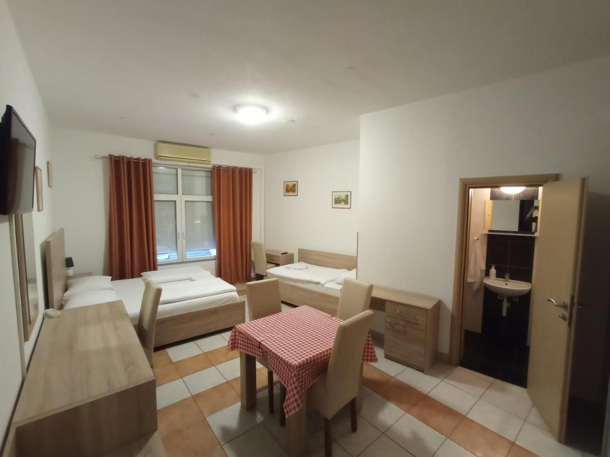 Lovely Center Hostel Mostar