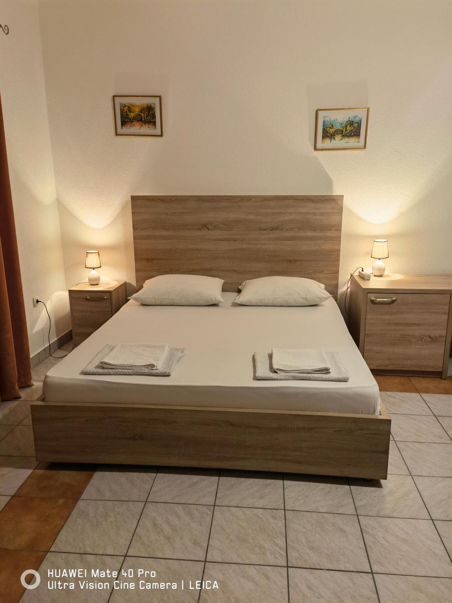 Lovely Center Hostel